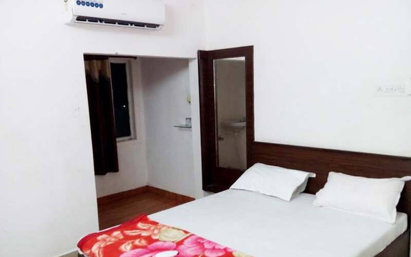 Beach View Guest House, Visakhapatnam 3